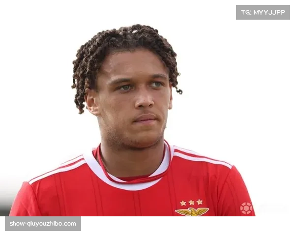 葡萄牙前锋阿尼西奥·卡布拉尔 五场六球领跑射手榜